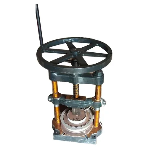 Manual Paper Plate Making Machine - Model 4